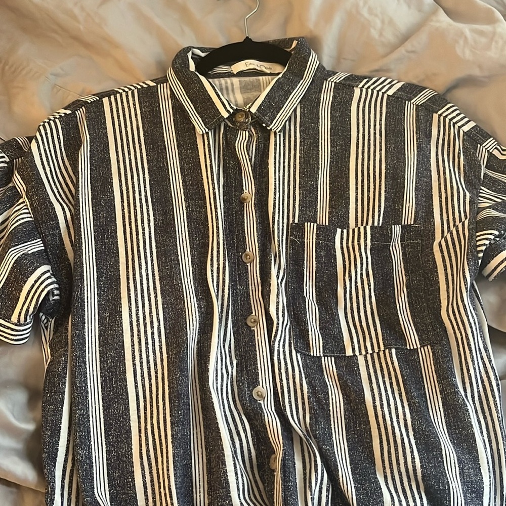 Eden and Olivia blue and white striped shirt